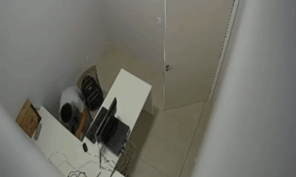 homem-e-preso-em-direcao-ao-rj-apos-furtar-r$-2,3-mil-de-loja.-video