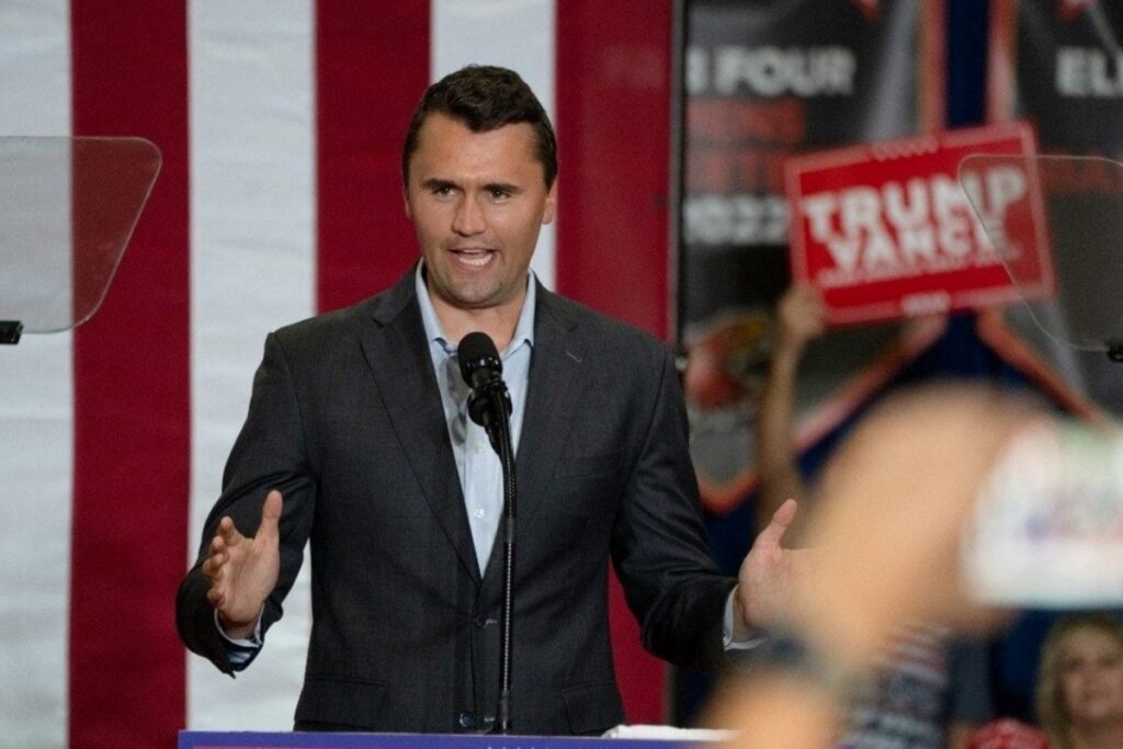 fbi-confirma-prisao-do-suspeito-de-matar-charlie-kirk,-aliado-de-trump