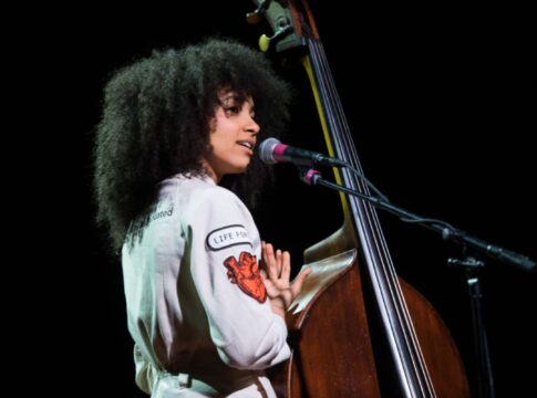 5-motivos-para-nao-perder-o-show-de-esperanza-spalding-em-brasilia