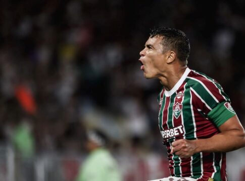 interminavel:-thiago-silva-nao-leva-dribles-ha-21-jogos