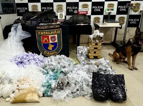 cao-farejador-descobre-casa-com-armas-e-140-kg-de-drogas-em-sp