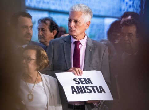 vice-lider-do-governo-lula-na-camara:-“anistia-e-pauta-ficticia”