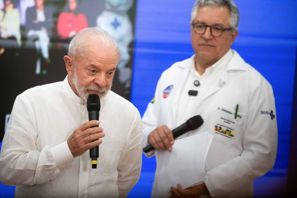 lula-participa-de-mutirao-e-quer-trocar-nome-da-ebserh:-“parece-grego”