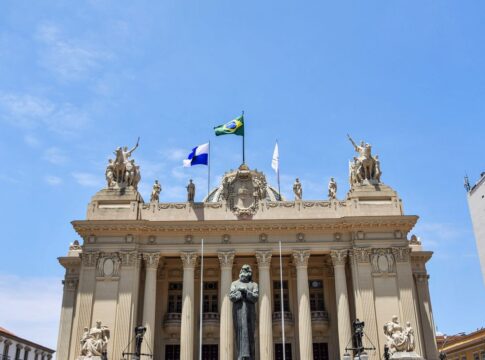 forum-teme-violencia-do-estado-contra-negros-em-pacote-legislativo