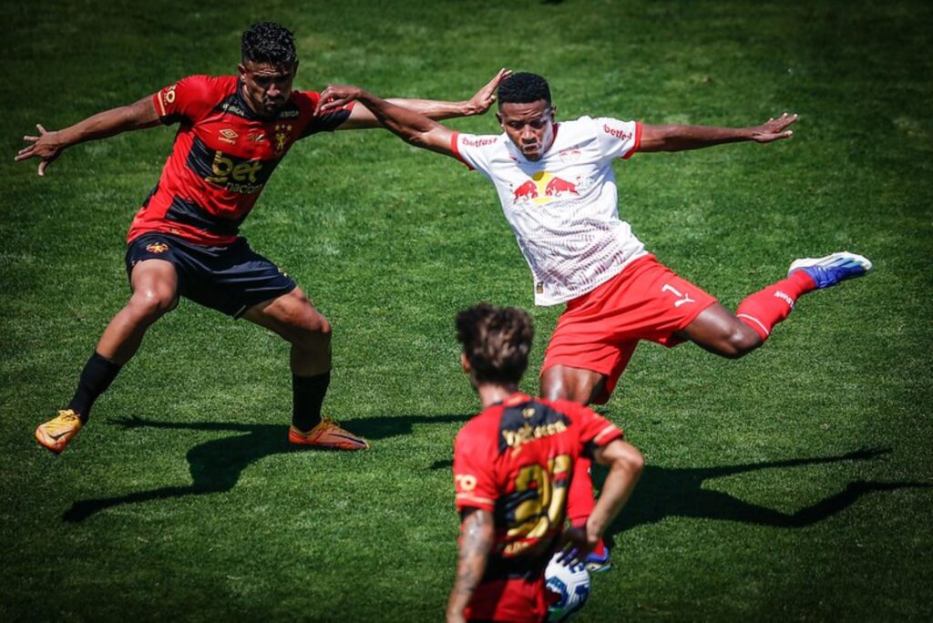 brasileirao:-sport-marca-no-fim-e-empata-com-o-bragantino-fora-de-casa