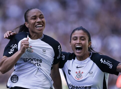 corinthians-vence-cruzeiro-e-e-campeao-do-brasileirao-feminino-pela-7a-vez
