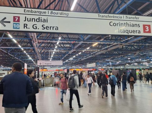 com-problema,-linha-7-rubi-tem-velocidade-reduzida-neste-domingo-(14)