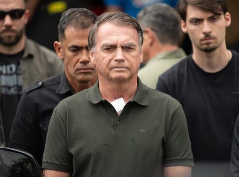 entenda:-bolsonaro-tem-anemia,-pneumonia-e-lesoes-de-pele-retiradas
