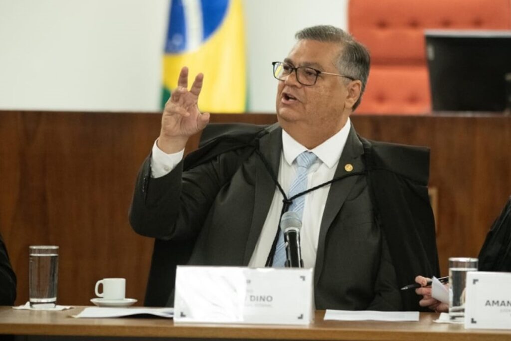 dino-barra-emendas-pix-com-indicios-de-fraude-em-municipios