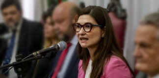 universidade-se-pronuncia-sobre-cusparada-em-filha-de-ministro-do-stf