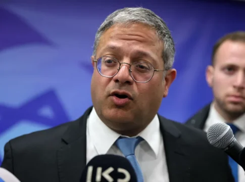 ministro-de-israel-fala-em-ocupar-gaza-para-criar-“bairro-de-luxo”