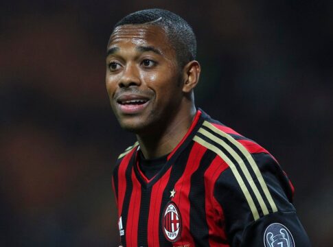 robinho-e-visto-falando-sozinho-dentro-do-presidio-tremembe