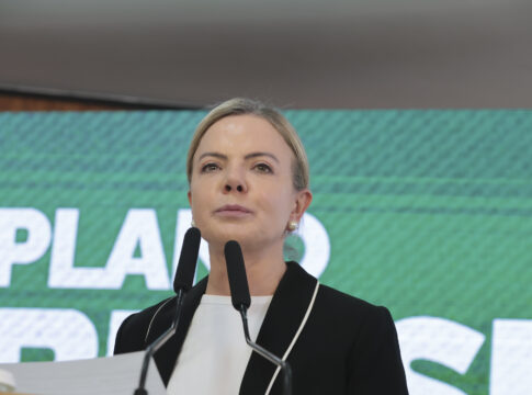 apos-lula-receber-motta,-planalto-chama-lideres-para-debater-anistia