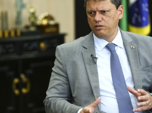 moraes-autoriza-visita-do-governador-de-sao-paulo-a-jair-bolsonaro