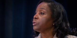 justica-dos-eua-barra-pedido-de-trump-para-demitir-diretora-do-fed