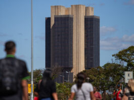 copom-faz-reuniao-a-partir-desta-3a.-mercado-espera-manutencao-da-taxa