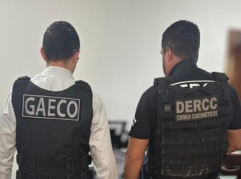 inteligencia-artificial-flagra-tres-pedofilos-com-pornografia-infantil
