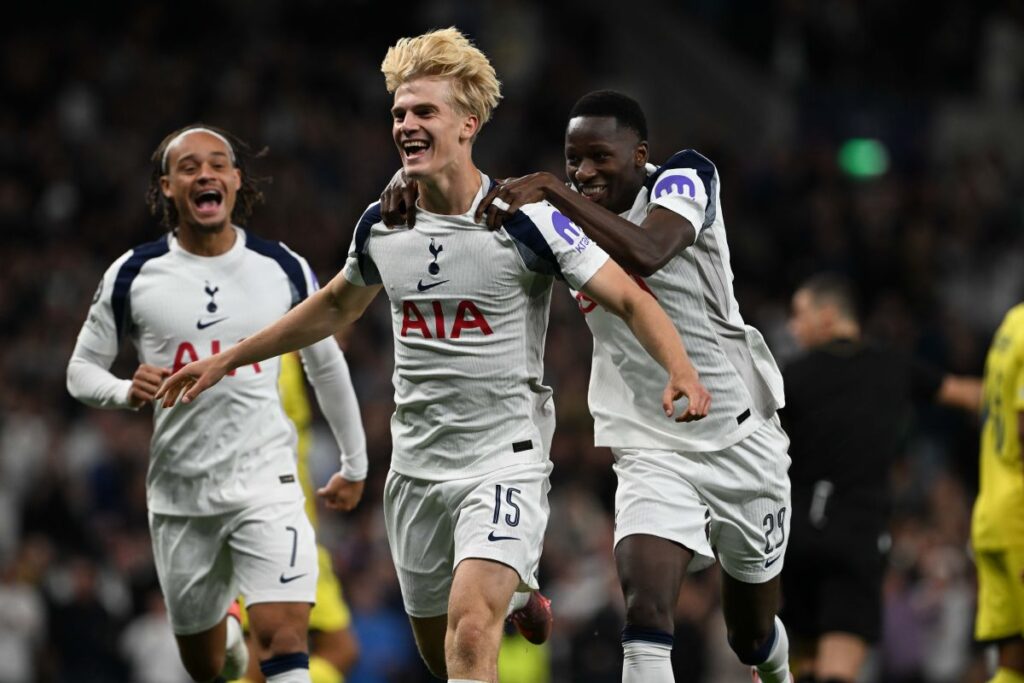 com-gol-contra,-tottenham-vence-villareal-na-estreia-da-champions