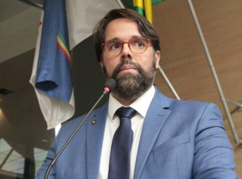 pl-vai-expulsar-vereador-que-xingou-michelle-bolsonaro-de-“quenga”