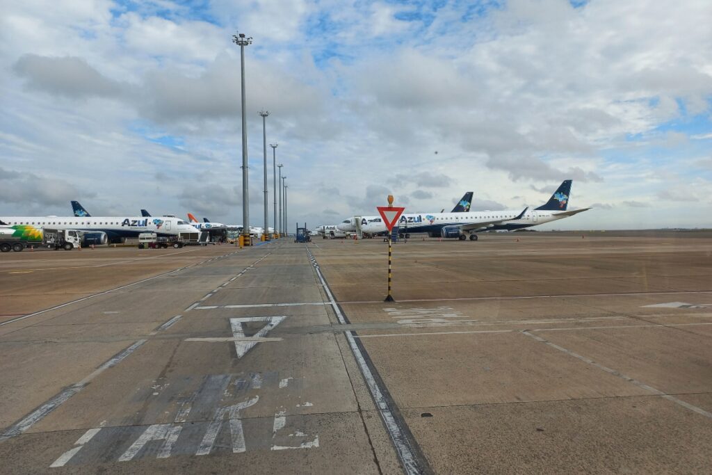 controladores-de-voo-ameacam-paralisar-decolagens;-veja-as-datas