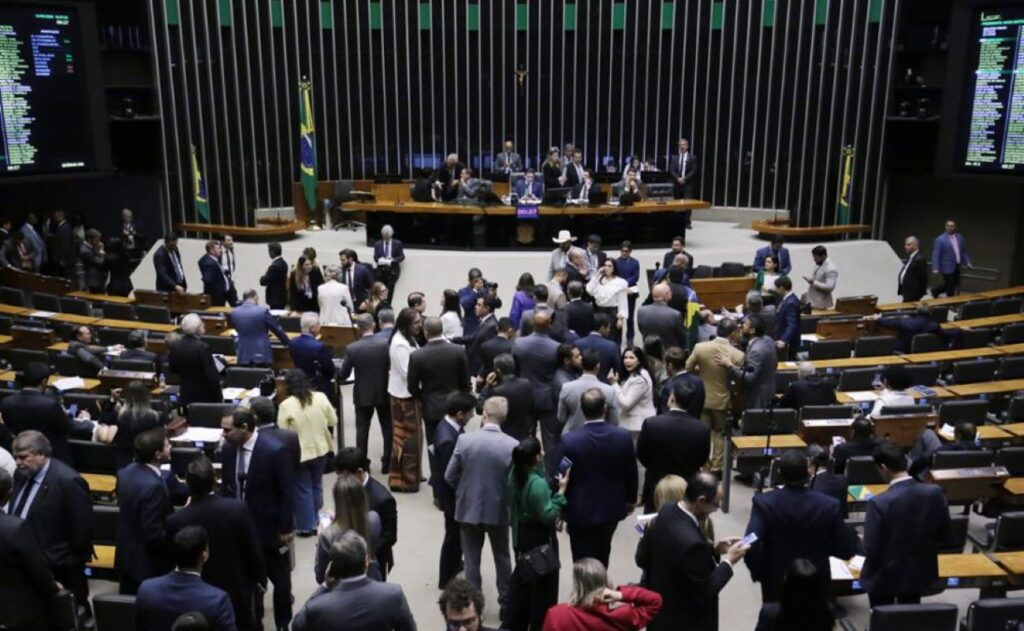 camara-aprova-pec-da-blindagem-em-1o-turno