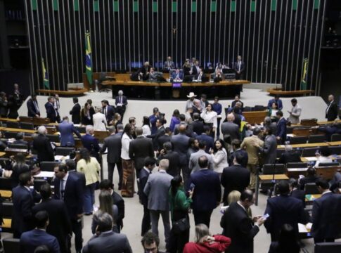 camara-aprova-pec-da-blindagem-em-1o-turno