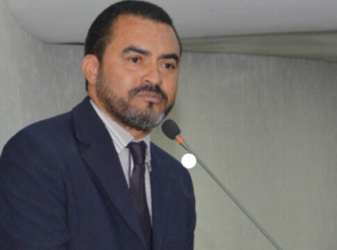 “ce-nao-imagina-o-esquema”,-diz-ex-de-primeira-dama-sobre-governador-do-to