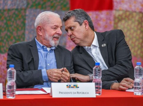 ministro-de-lula-reage-a-avanco-da-anistia:-“atenta-contra-os-poderes”