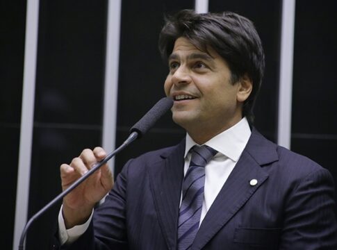 reforma-administrativa-pode-cortar-em-76%-os-honorarios-da-agu