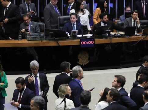 camara-derruba-voto-secreto-em-pec-da-blindagem-por-falta-de-quorum