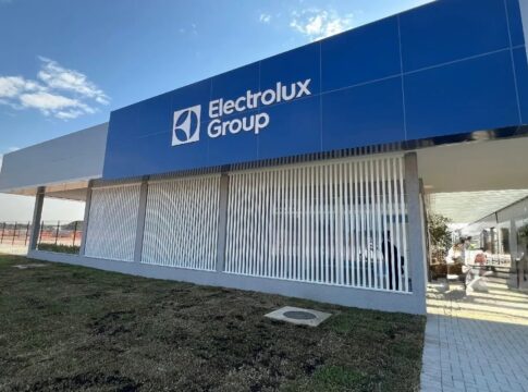 electrolux-tera-que-indenizar-crianca-amputada-por-maquina-de-lavar