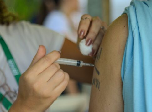 consulta-publica-avalia-inclusao-de-vacina-contra-herpes-zoster-no-sus