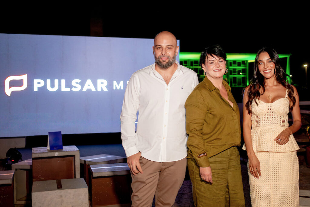 emilia-medina,-rodrigo-fayad-e-ana-magalhaes-lancam-a-pulsar-media