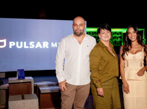 emilia-medina,-rodrigo-fayad-e-ana-magalhaes-lancam-a-pulsar-media
