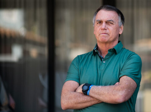 genial/quaest:-para-76%,-bolsonaro-deveria-apoiar-outro-nome-em-2026