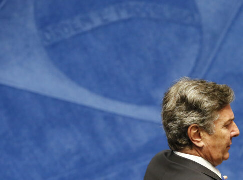 ha-vinte-anos-–-fernando-collor,-o-mensalao-do-pt-e-as-torneiras-da-corrupcao