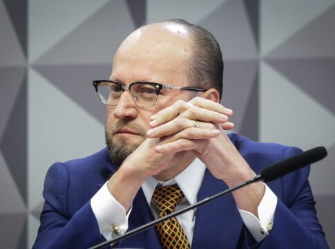 cpmi:-nelson-wilians-diz-que-nao-conhece-o-“careca-do-inss”