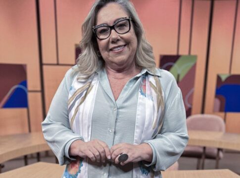 sem-censura-faz-debate-sobre-75-anos-da-televisao-brasileira