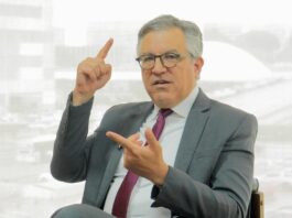 eua-restringem-circulacao-de-padilha-a-5-quarteiroes-em-nova-york