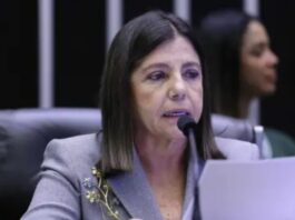 roseana-sarney-compartilha-foto-sem-cabelos-apos-diagnostico-de-cancer