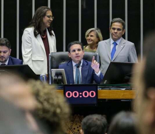 pec-da-blindagem-pode-barrar-acoes-contra-corrupcao-no-uso-de-emendas