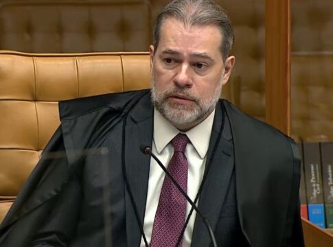 pec-da-blindagem:-dias-toffoli-da-dez-dias-para-camara-se-manifestar