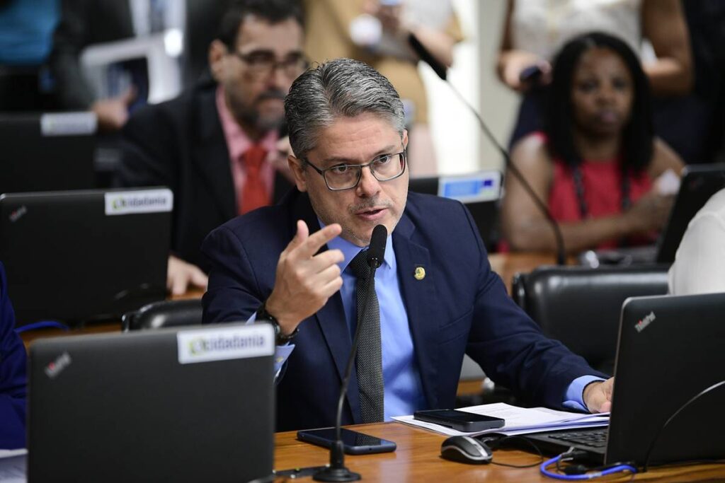 alessandro-vieira-sera-o-relator-da-pec-da-blindagem-no-senado