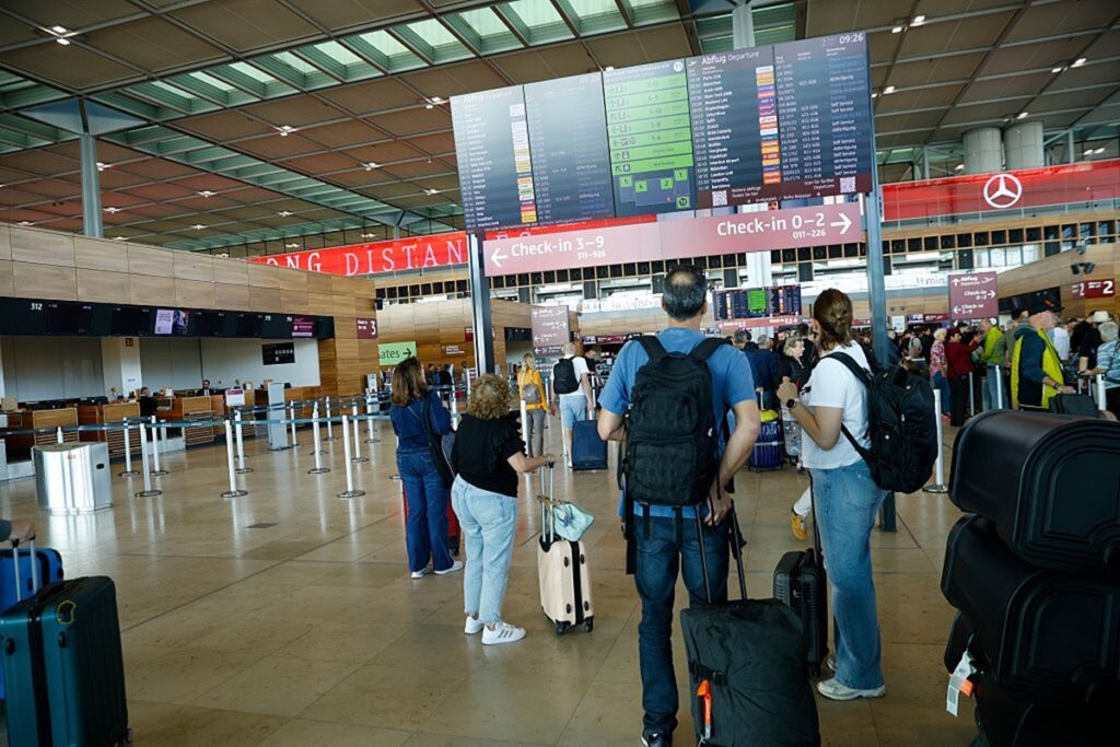ciberataque-afeta-principais-aeroportos-europeus