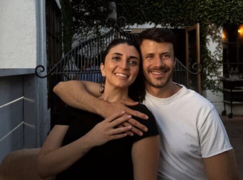 ex-viciada-em-sexo-se-casa-com-homem-virgem-de-30-anos:-“valeu-a-pena”