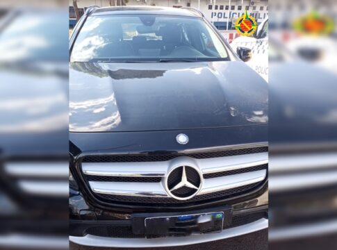 carro-de-luxo-e-apreendido-com-64-multas-e-r$-54-mil-em-debitos-no-df