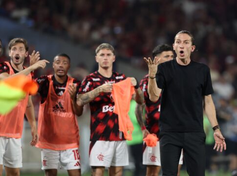 filipe-luis-lamenta-empate-contra-o-vasco:-“nos-deixa-triste”