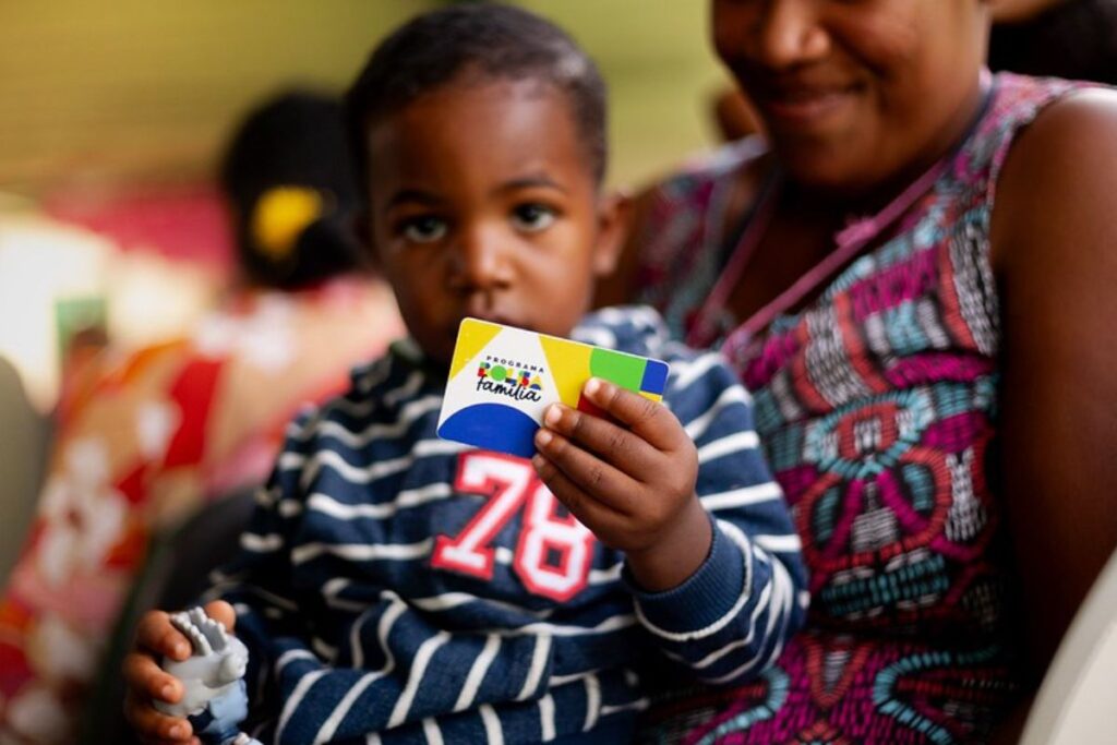 bolsa-familia-foi-trampolim-social-para-1,3-milhao-de-familias