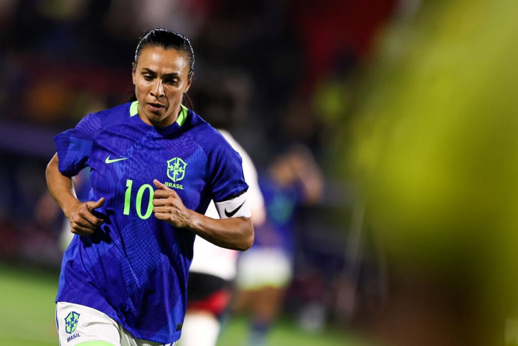 bola-de-ouro:-marta-fica-em-12a-entre-as-melhores-jogadoras-do-mundo