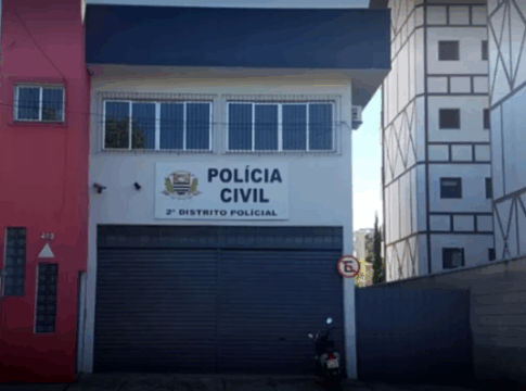 mulher-e-presa-por-aplicar-golpe-do-pix-por-8-meses-em-padaria-de-sp